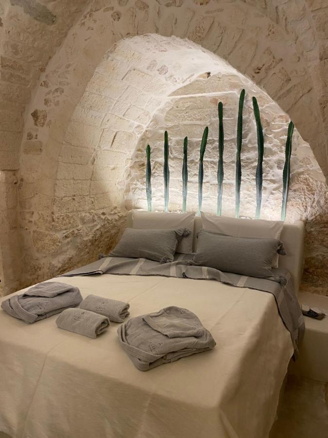 Alesia Luxury Cave Panzió Ostuni Kültér fotó