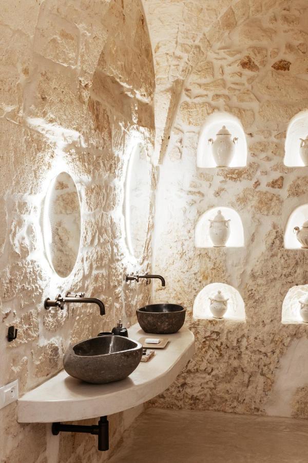 Alesia Luxury Cave Panzió Ostuni Kültér fotó
