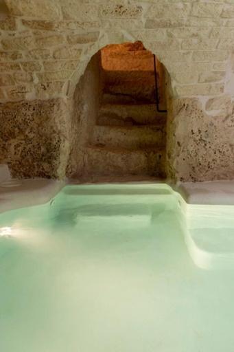 Alesia Luxury Cave Panzió Ostuni Kültér fotó